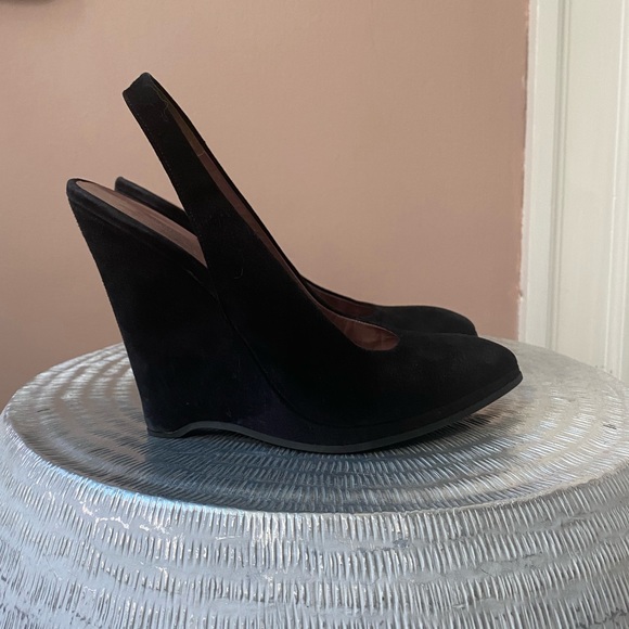 Miu Miu | Suede Slingback Heels - Picture 2 of 7